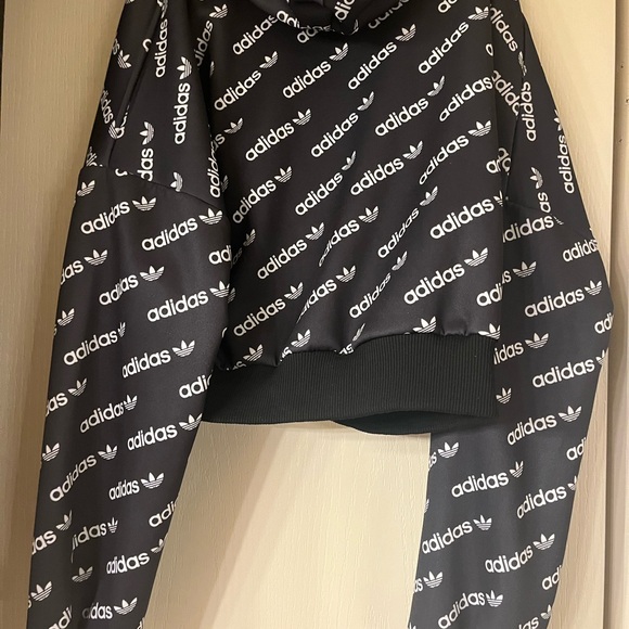 Adidas set 🖤🤍 - Picture 7 of 8